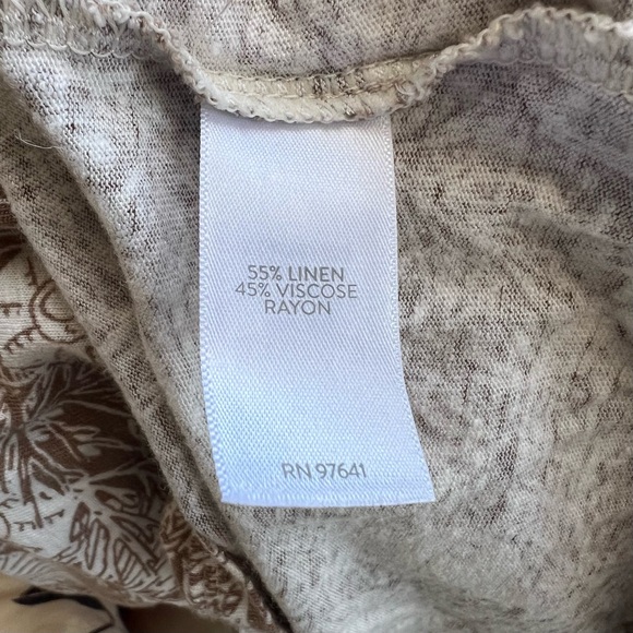 3/$25 💋 J. Jill Tan and Cream Floral Lace Women Tunic Top Size 2X - Picture 2 of 9